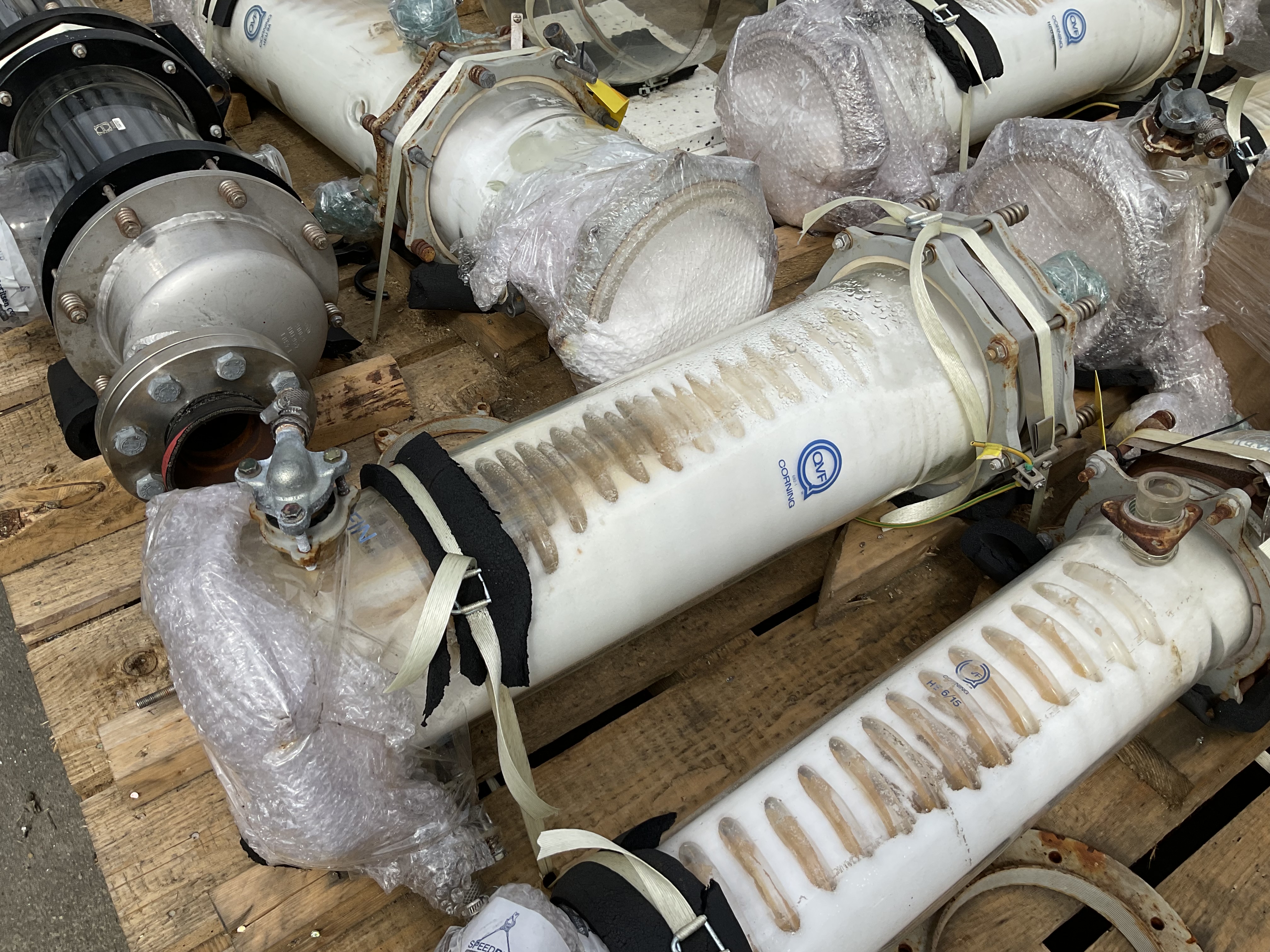 Maschine: QVF GLASSTECHNIK Glass spiral 5m² - Shell and tube heat exchanger Rohrbündelwärmetauscher