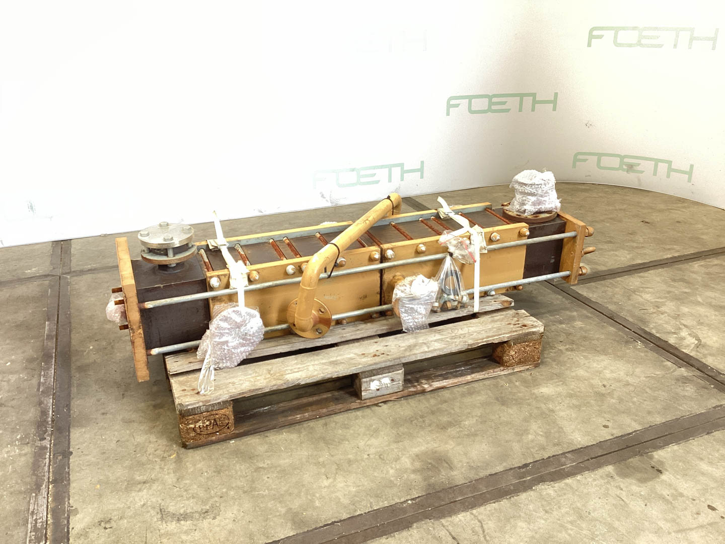 Maschine: VICARB DEUTSCHLAND Block Graphite 5.8 m² - Shell and tube heat exch Rohrbündelwärmetauscher