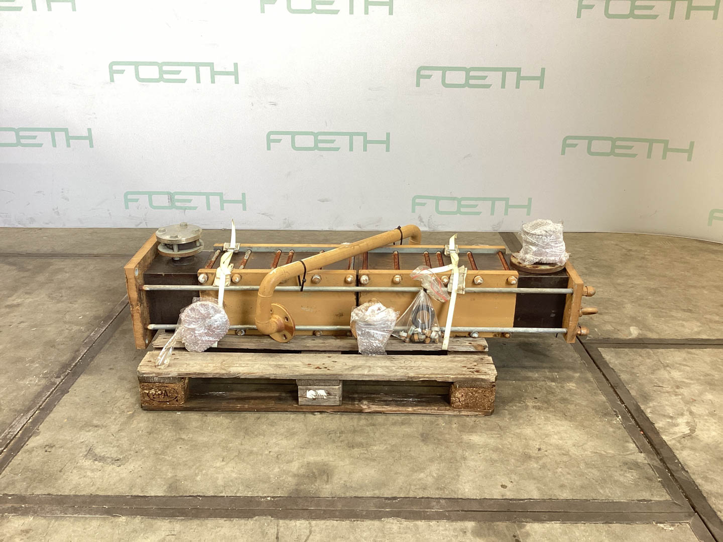 Maschine: VICARB DEUTSCHLAND Block Graphite 5.8 m² - Shell and tube heat exch Rohrbündelwärmetauscher