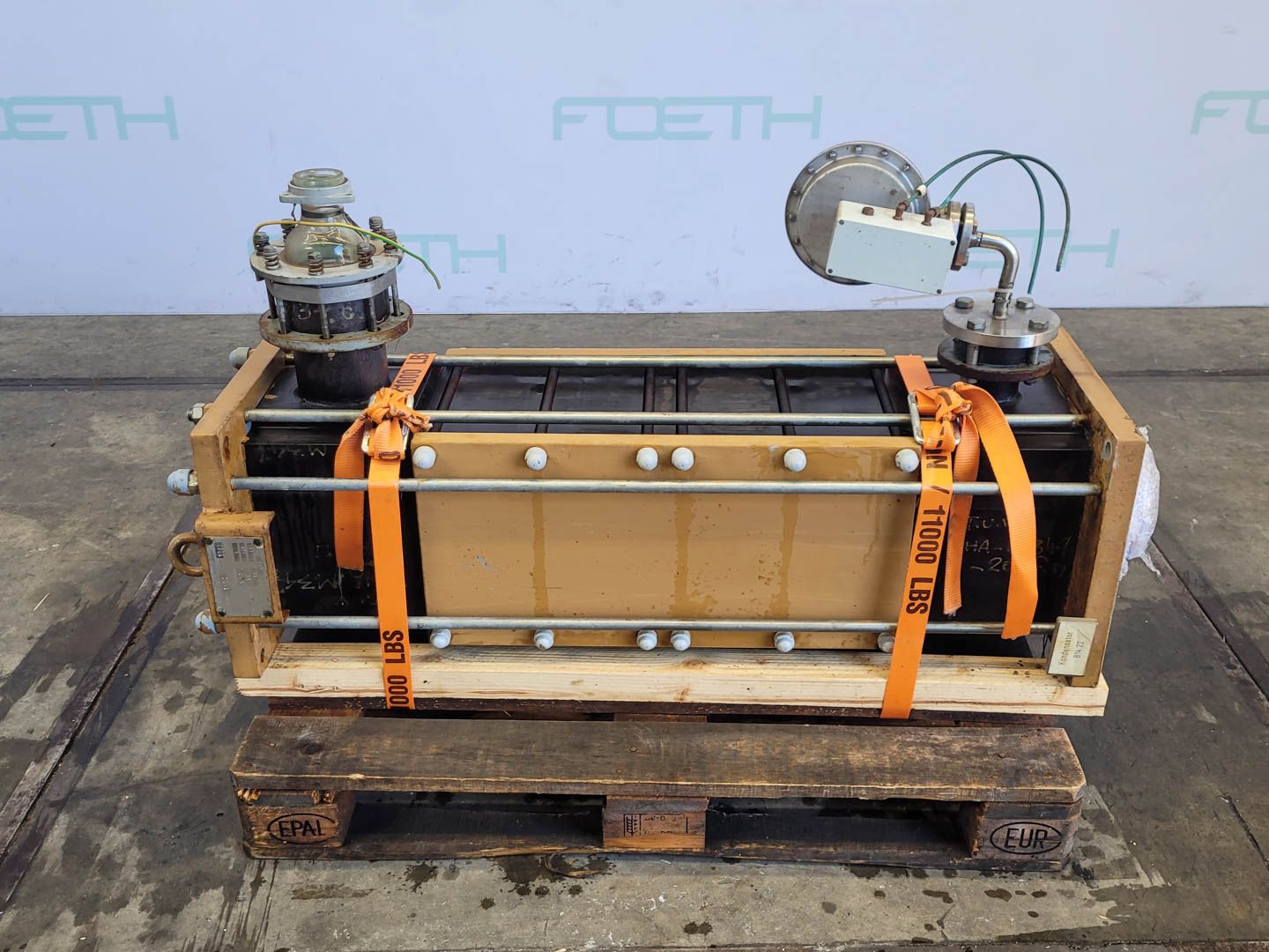 Maschine: VICARB DEUTSCHLAND Block Graphite 2,9m² - Shell and tube heat excha Rohrbündelwärmetauscher