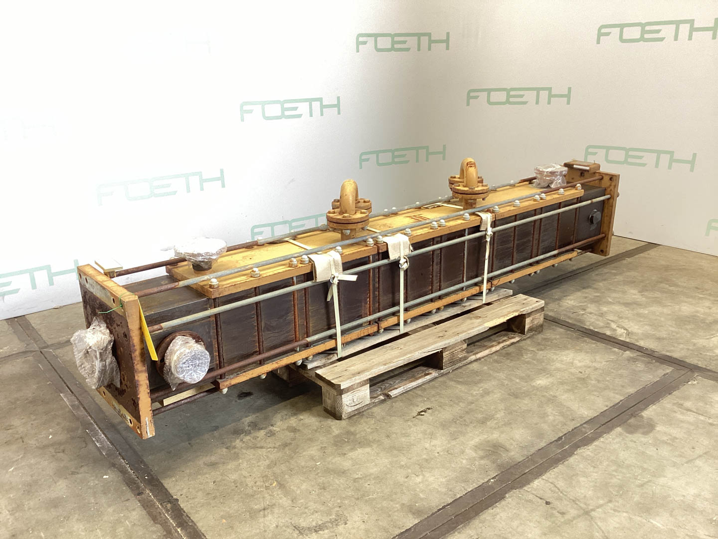 Maschine: VICARB DEUTSCHLAND Block Graphite 16,2 m² - Shell and tube heat exc Rohrbündelwärmetauscher