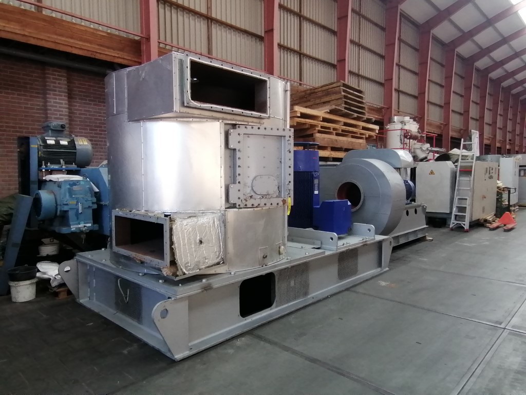 Maschine: HOSOKAWA ALPINE LGM-20 (Long Gap Mill) - Fine Impact Mill Feinprallmühlen