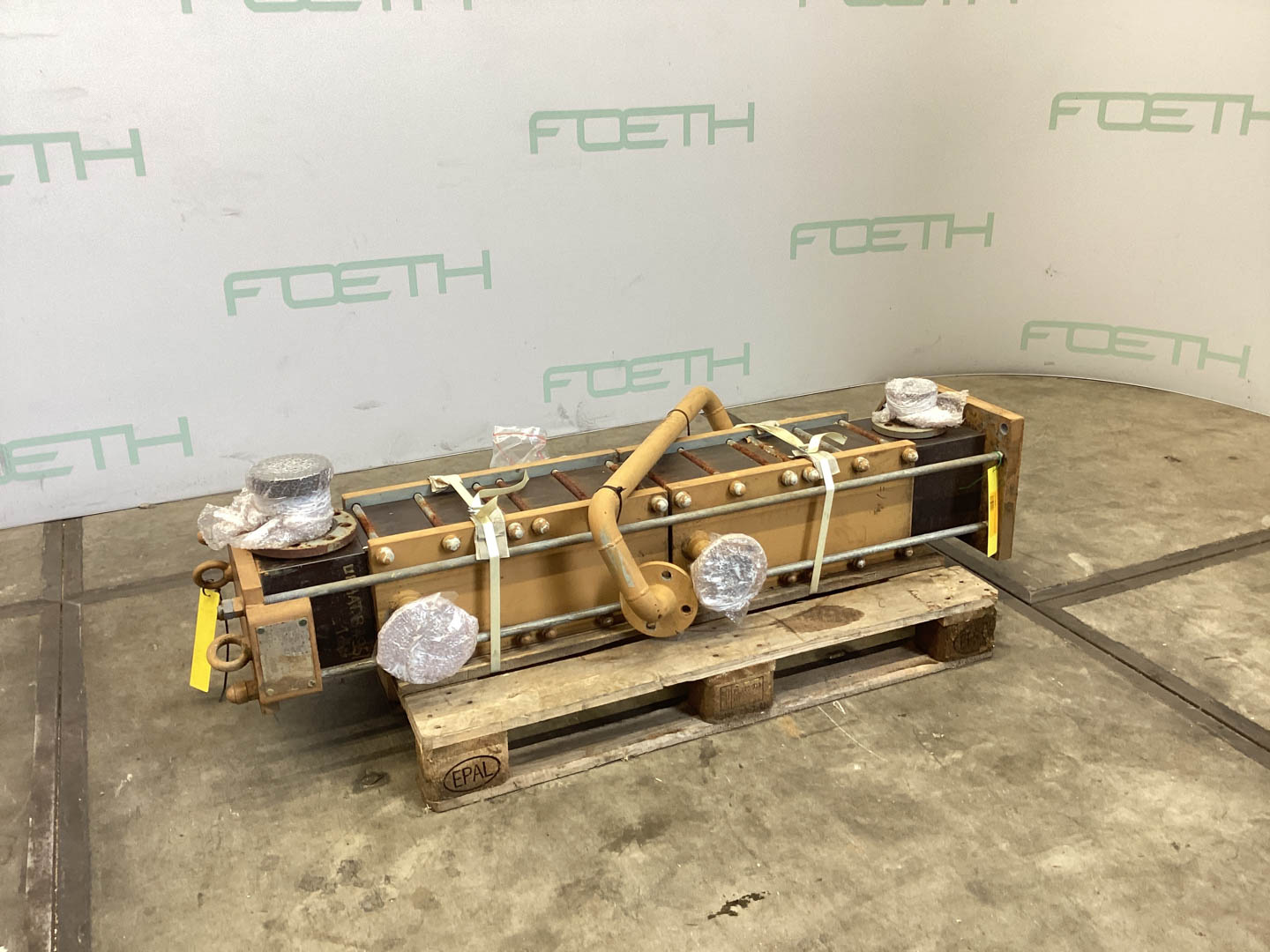 Maschine: VICARB DEUTSCHLAND Block Graphite 2 m² - Shell and tube heat exchan Rohrbündelwärmetauscher