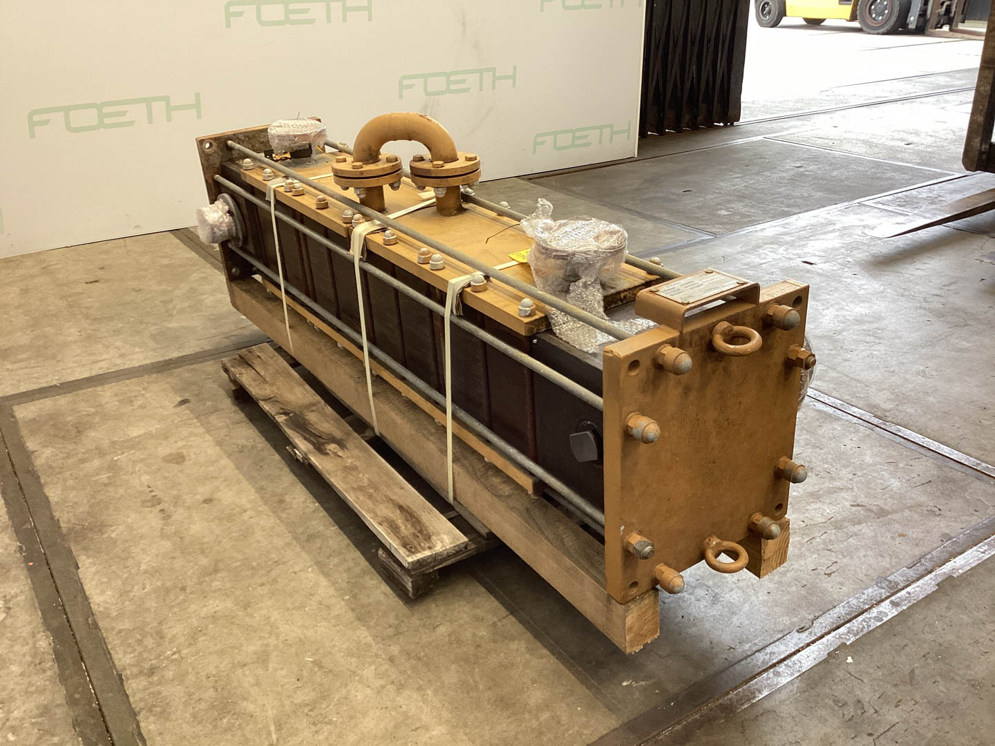 Maschine: VICARB DEUTSCHLAND Block Graphite 5,8 m² - Shell and tube heat exch Rohrbündelwärmetauscher