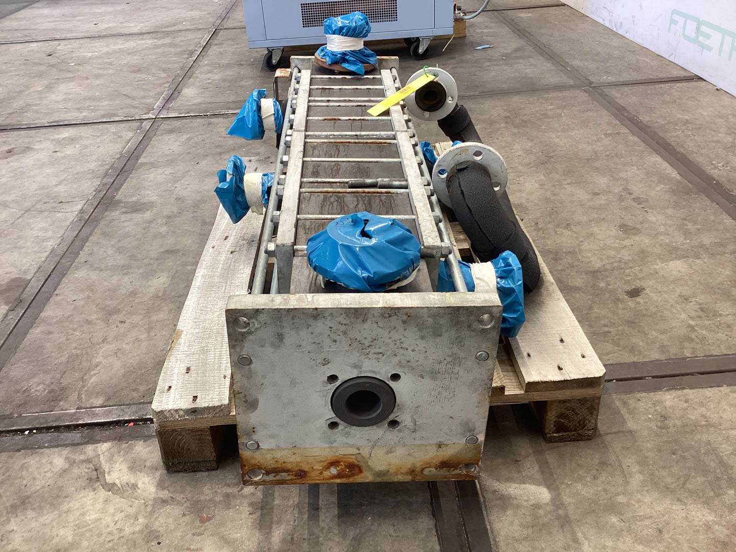 Maschine: SGL CARBON EF-ir/d-2Elemente - Shell and tube heat exchanger Rohrbündelwärmetauscher