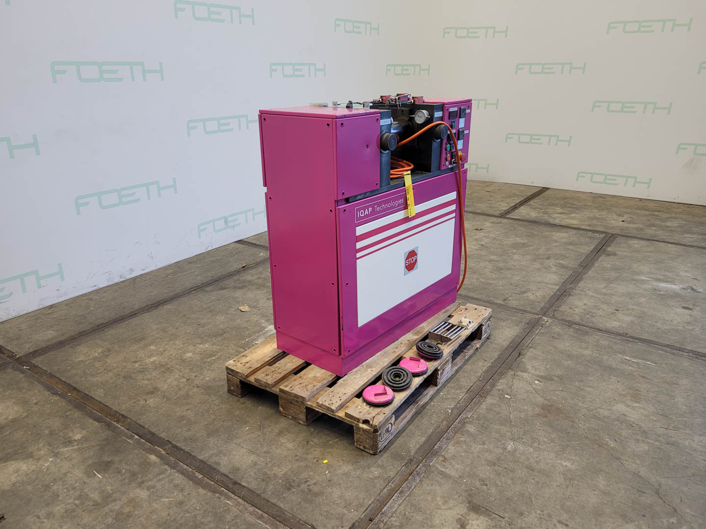 Maschine: IQAP TECHNOLOGIES W110 AP x 350 (two roll mill) - Mixing mill Mischwalzwerke