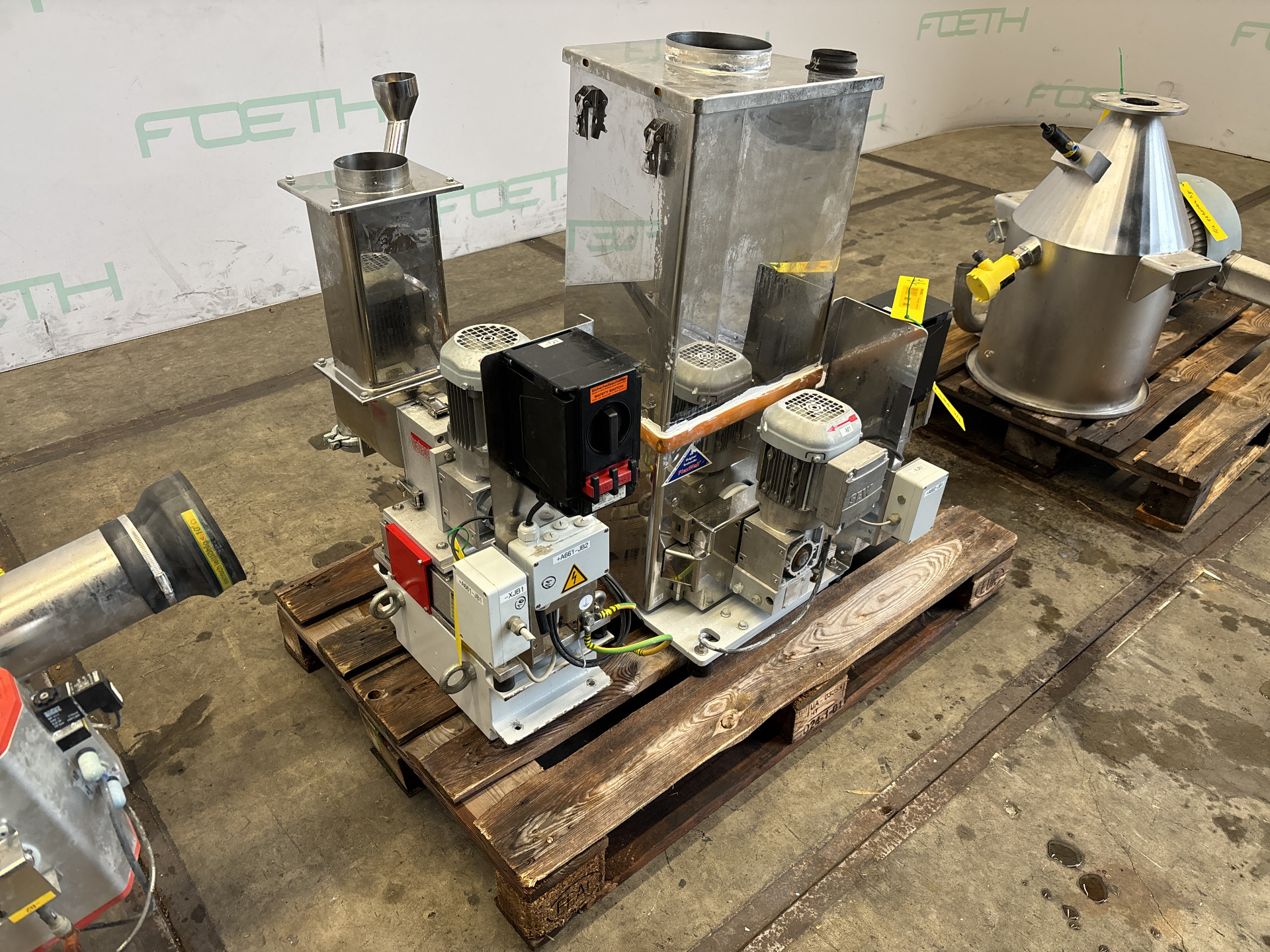 Maschine: BRABENDER FW40/0 plus-50 & DDW-MD2-DDSR20-5 - Metering screw Dosierschnecken