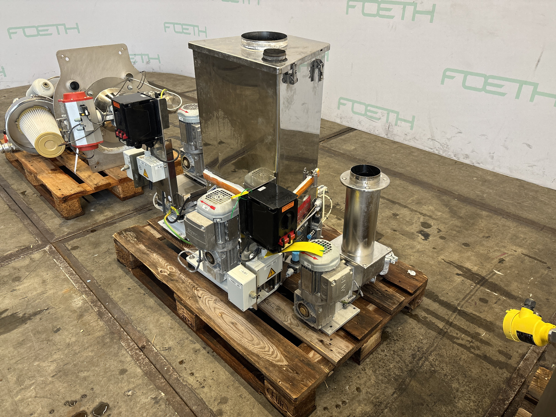 Maschine: BRABENDER FW40/0 plus-50 & DDW-MD2-DDSR20-5 - Metering screw Dosierschnecken