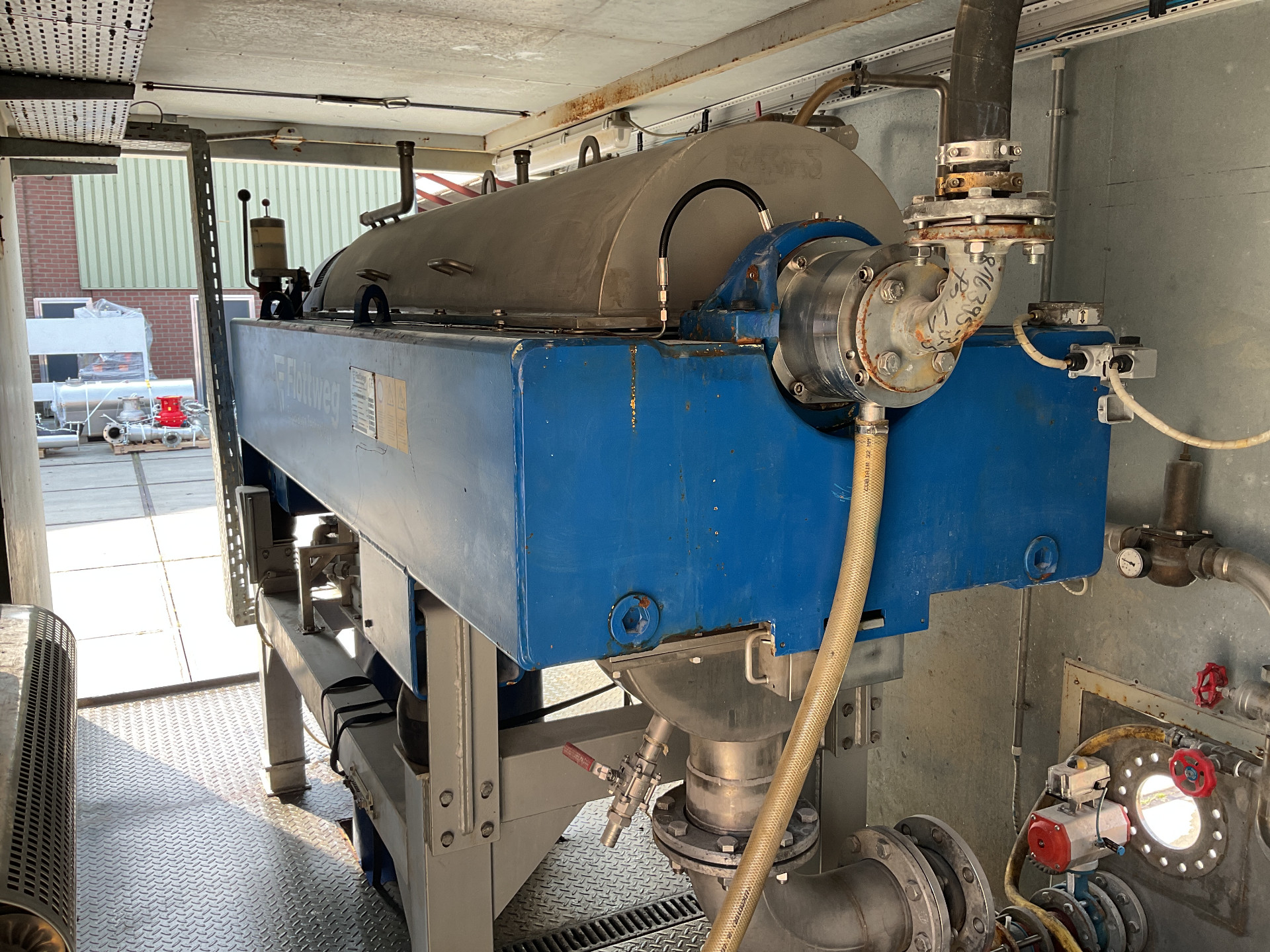 Maschine: FLOTTWEG Z4E-4/451 ( mounted in 20 feet container) - Decant Dekanter