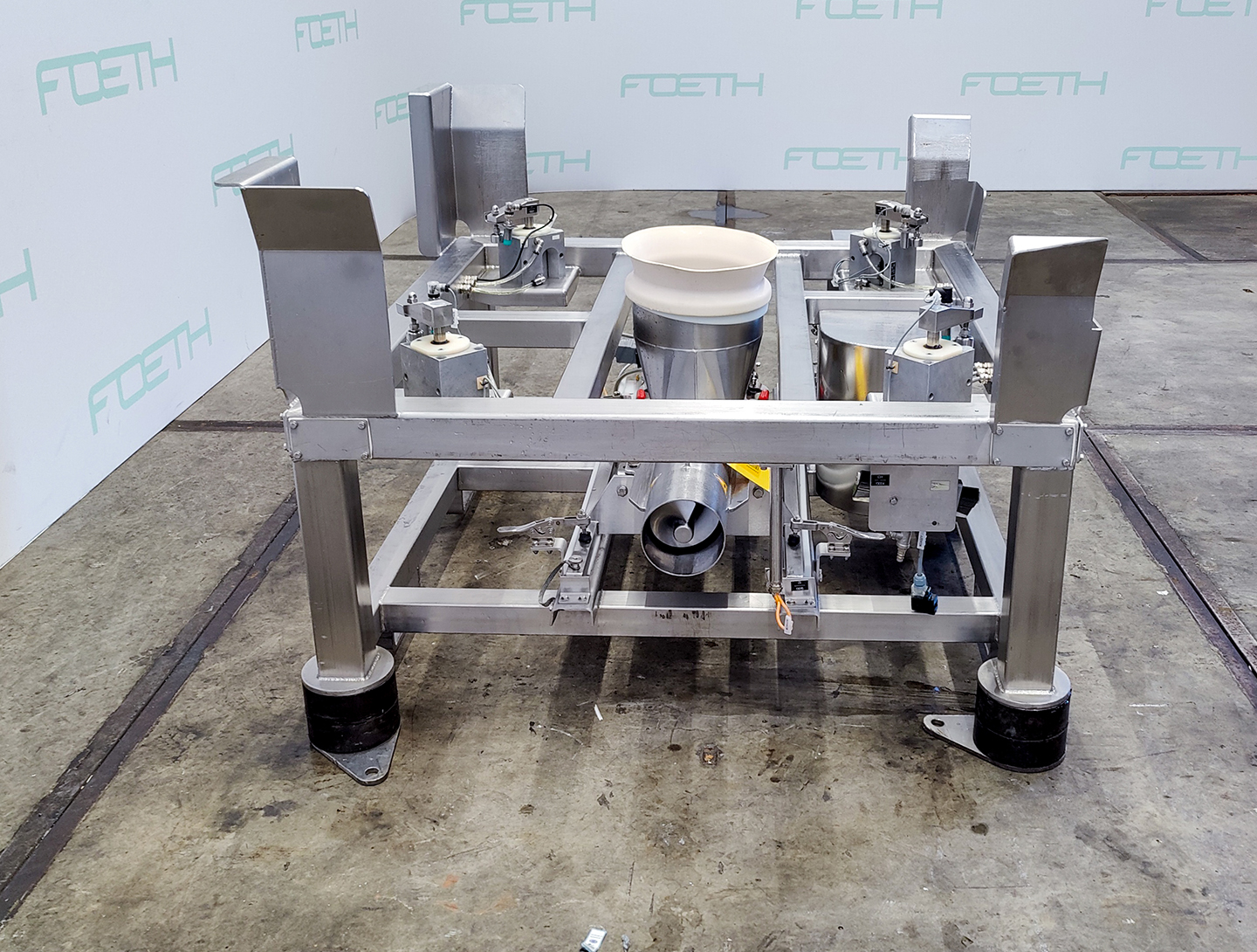 Maschine: AZO 140 x 600 NE250 - Horizontal screw conveyor Getränke