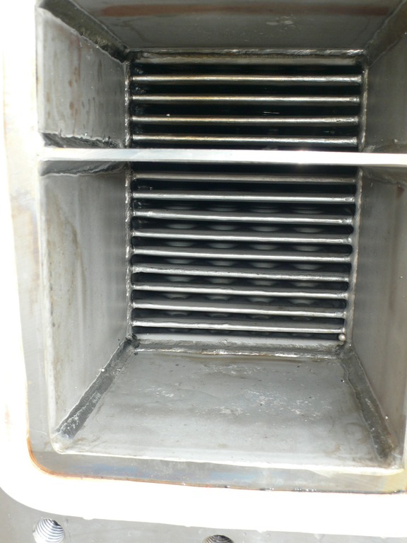 Maschine: BARRIQUAND 5,3m² PLATULAR IXA - Shell and tube heat exchanger Getränke