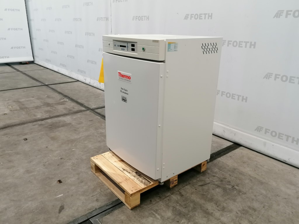 Maschine: THERMO ELECTRON Model 371  Steri Cycle CO2 Incubator - Drying oven Trockenofen
