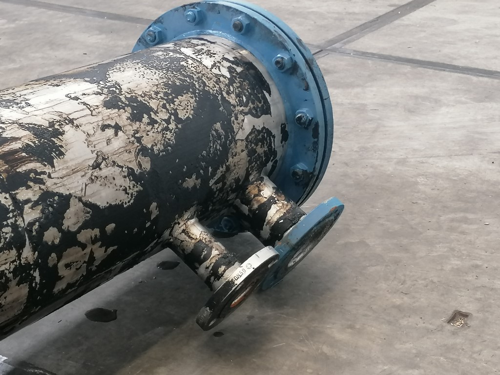 Maschine: APACO AW300-2600/20-98 - Shell and tube heat exchanger Getränke