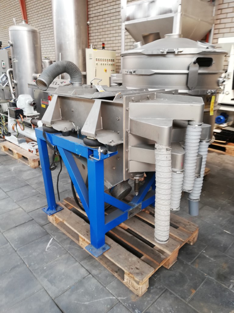 Maschine: SUPERIOR SZV 800/5/6 wedge wire screen - Vibro sieve Kunststoff und Gummi