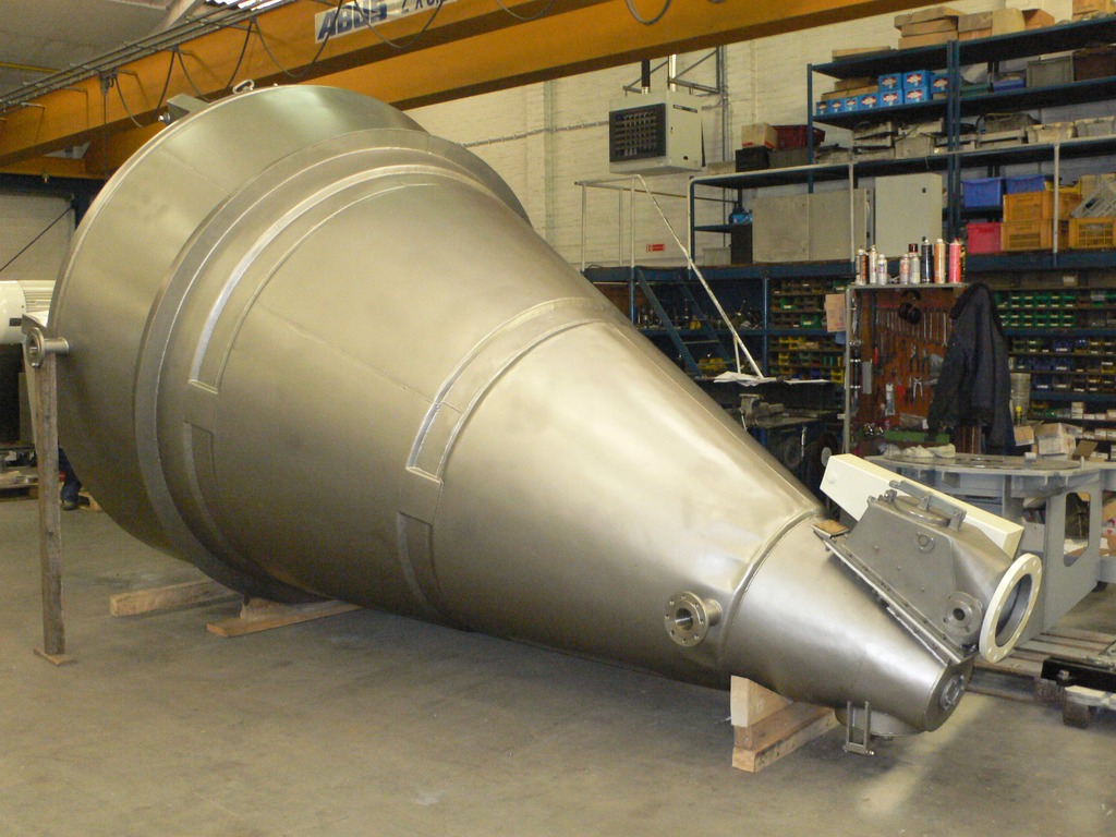 Maschine: HOSOKAWA VRIECO S 70 RB-S (7000 liter) - Conical mixer Andere Futtermittel