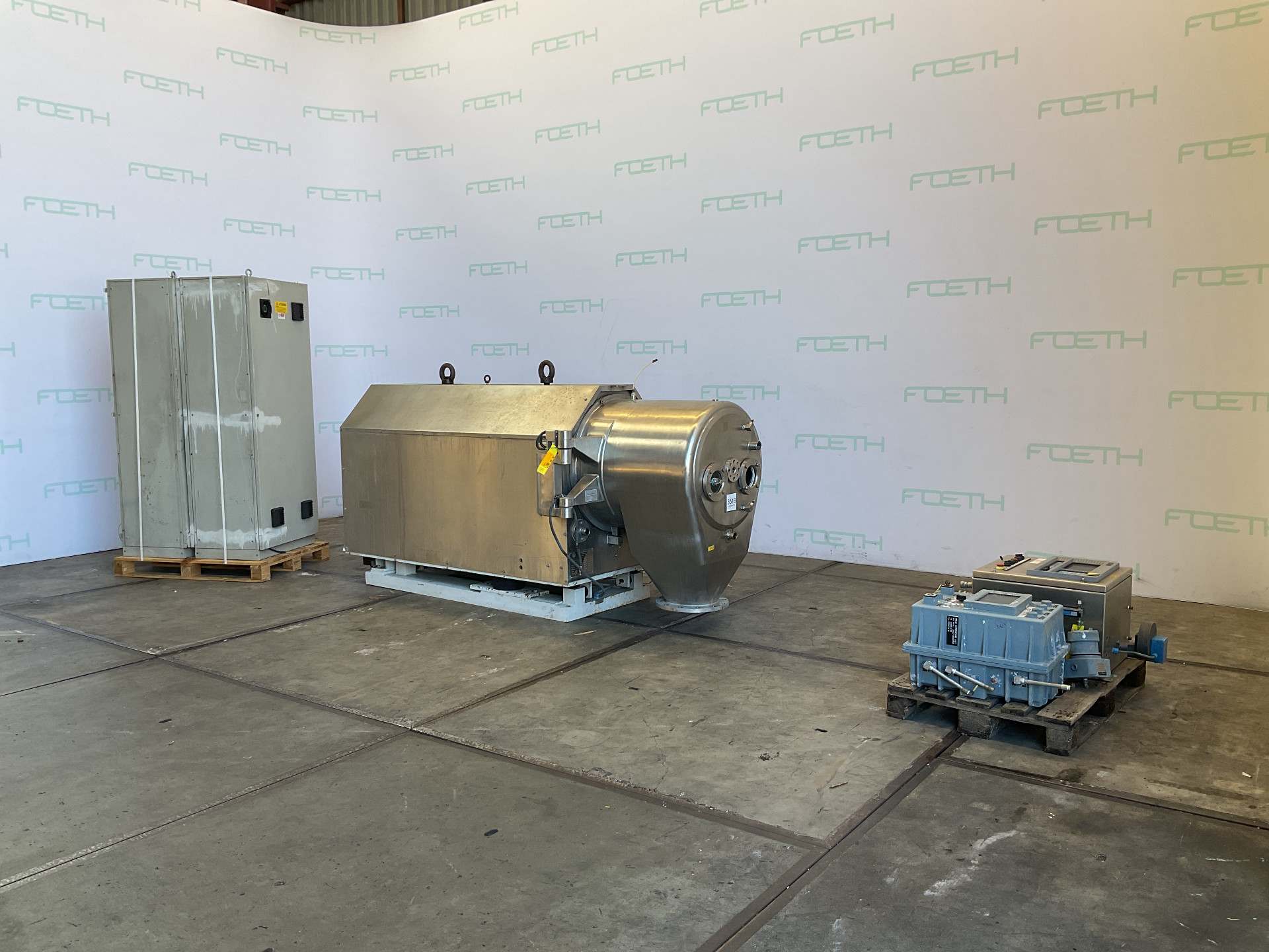 Máquina: COMI-CONDOR HT600GMP — Horizontal 