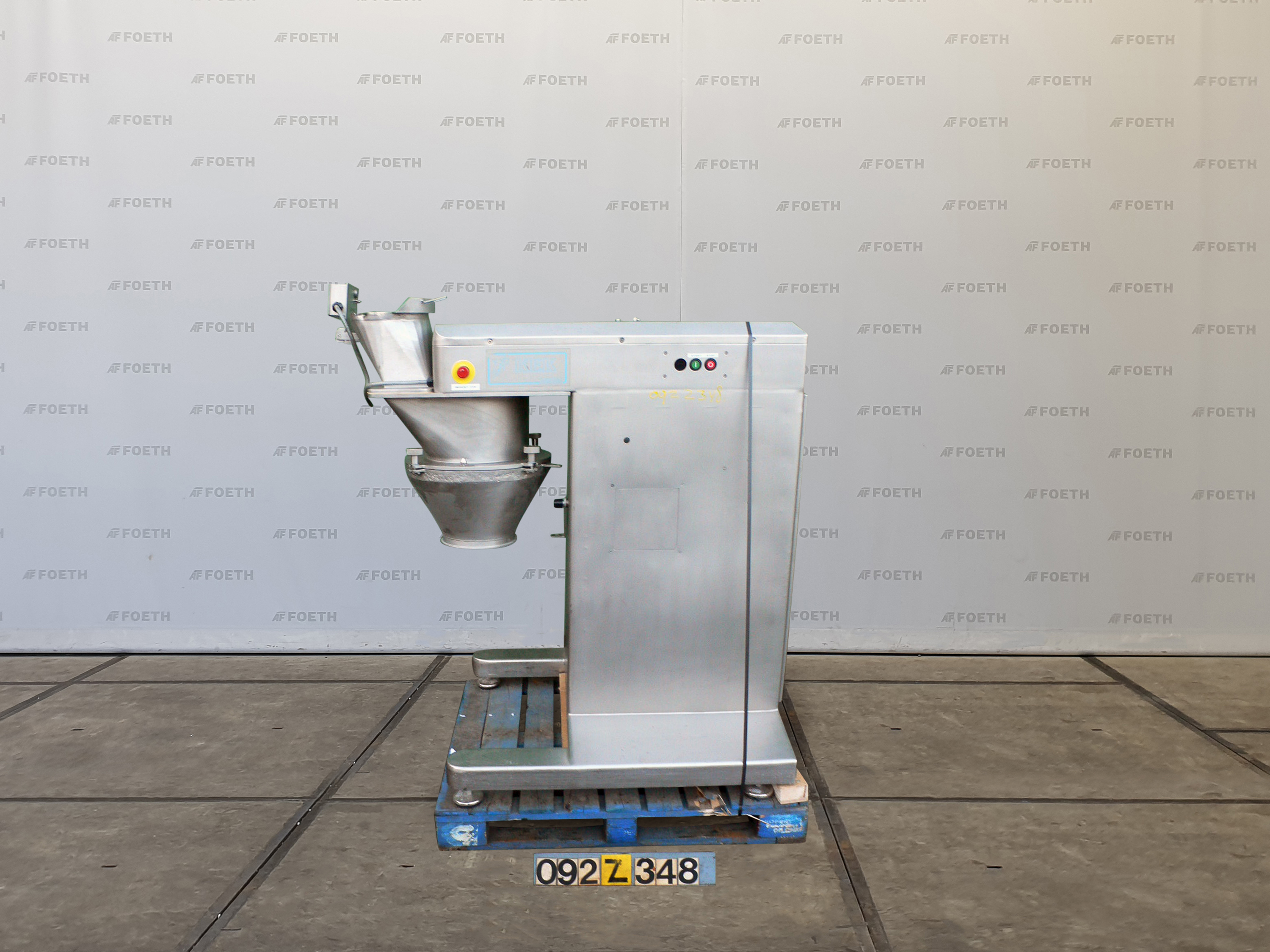 Machine: KEMUTEC BETAGRIND 300 - Sieve granulator