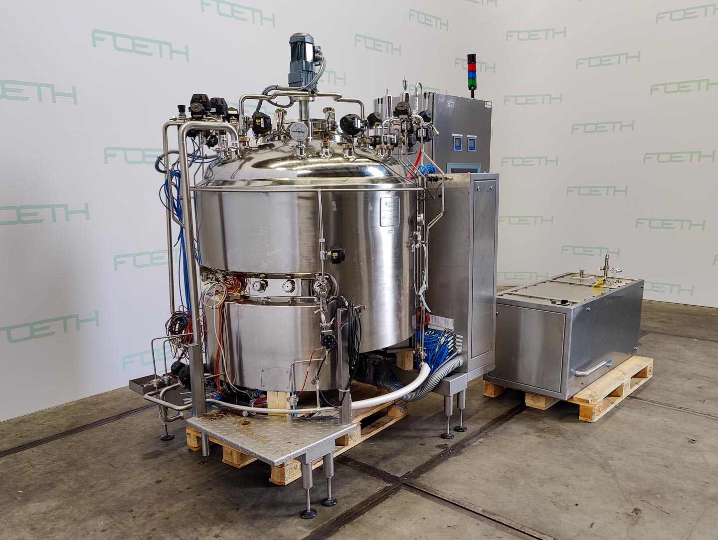 Machine: APPLIKON Bioreactor 750 l - Stainless 