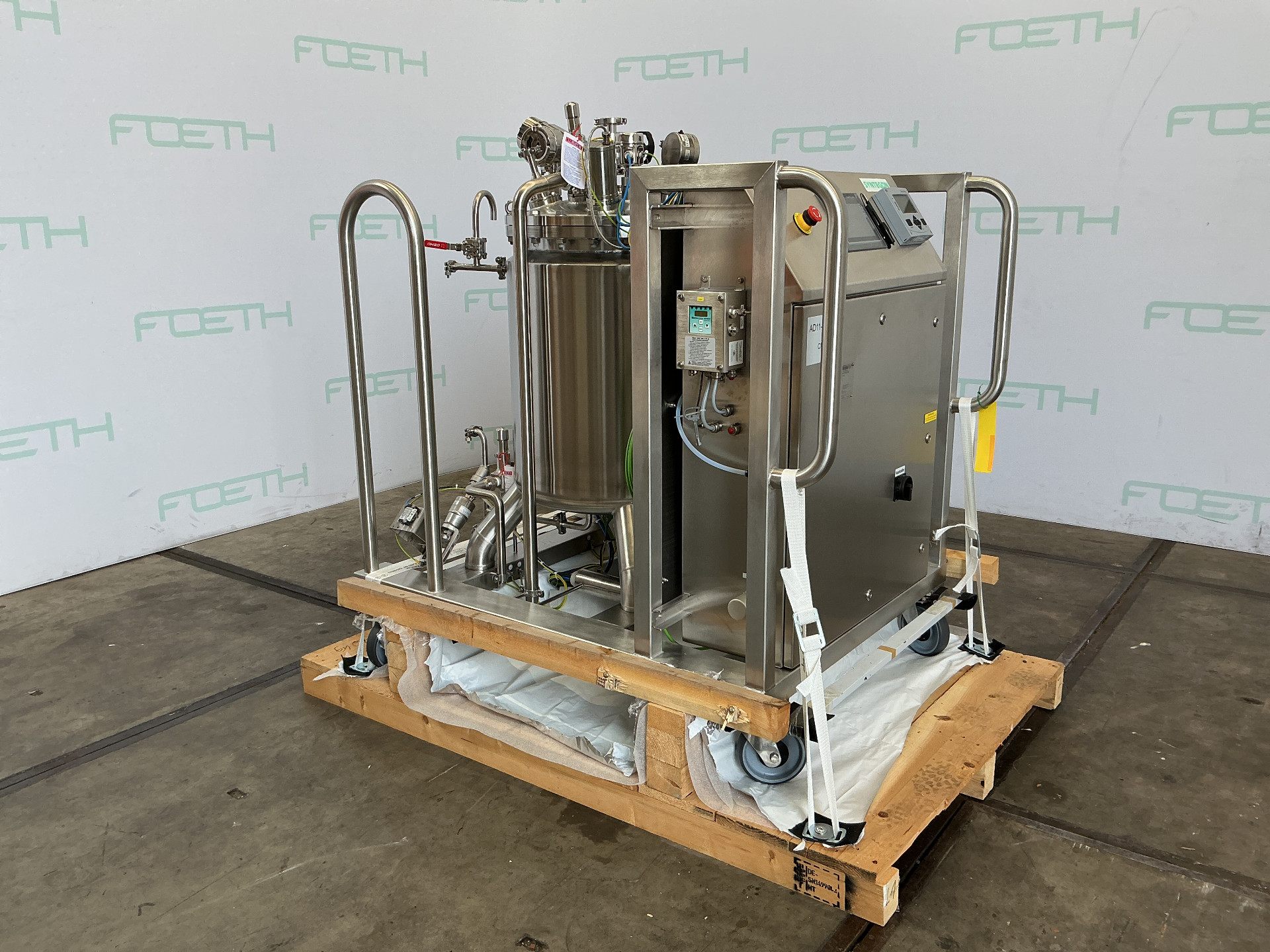 Machine: PHARMATEC 120 Ltr mobile pharma reactor