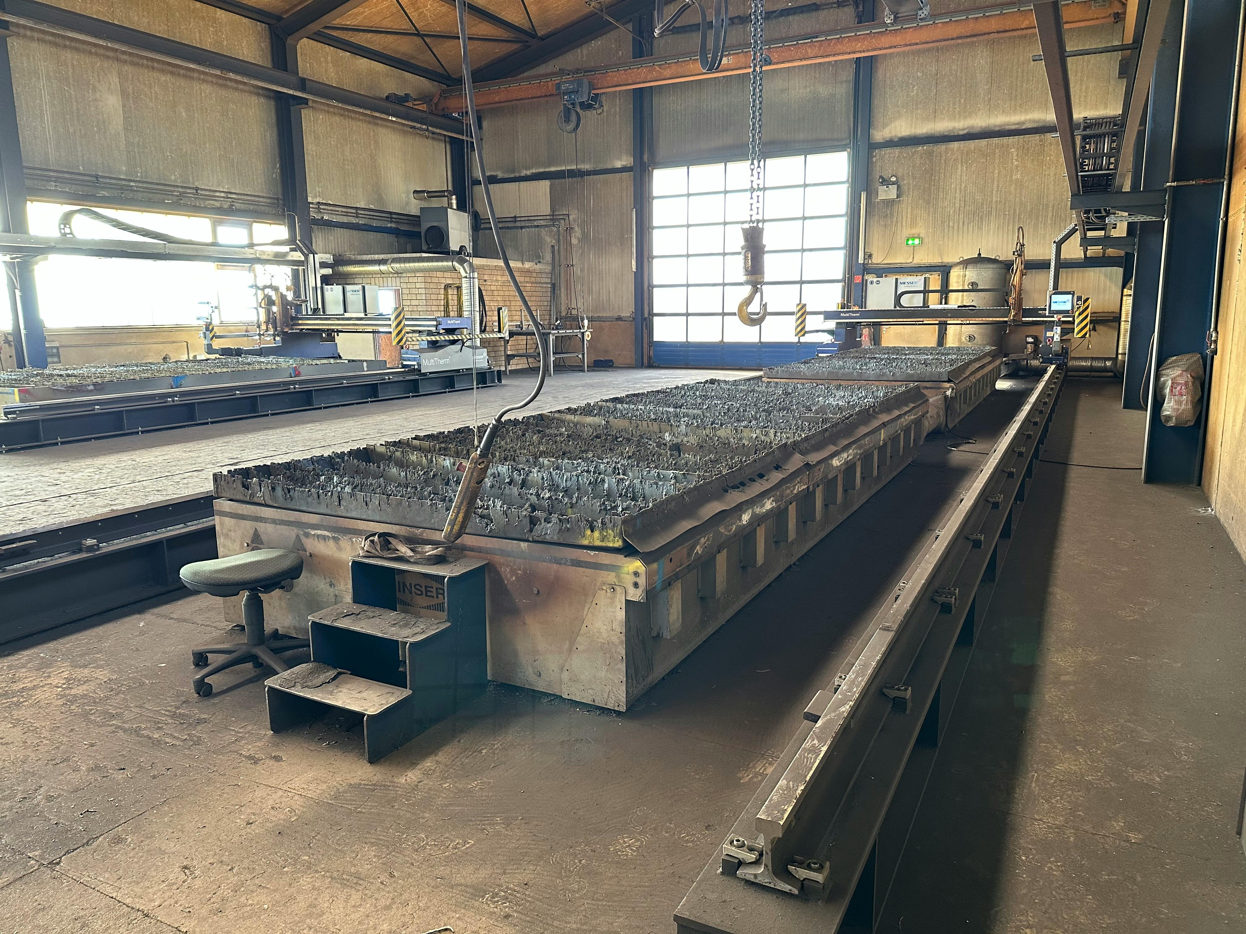 Máquina: MESSER MultiTherm 4000