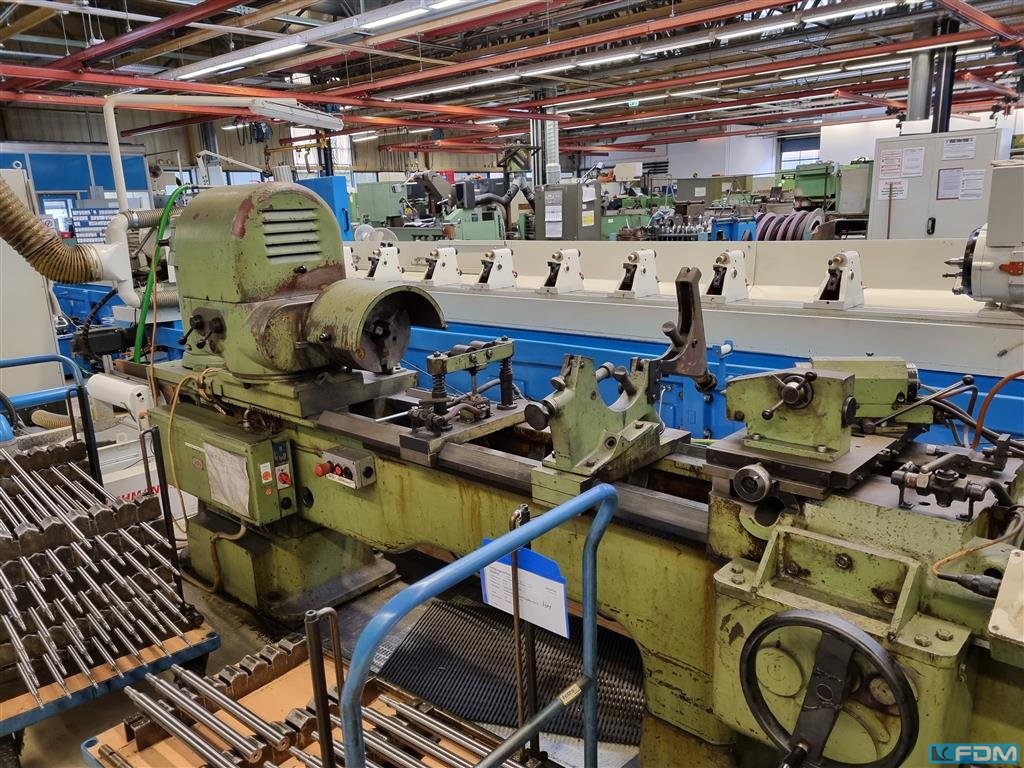 Máquina: CARL ZEISS JENA