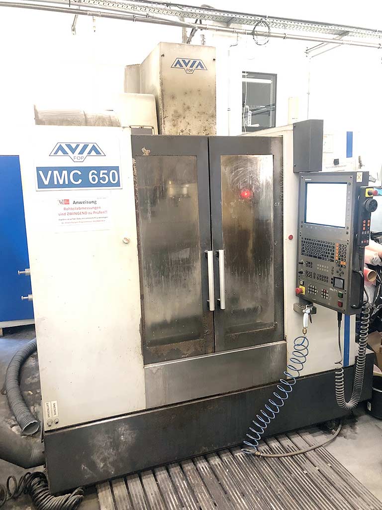 Máquina: AVIA VMC 650