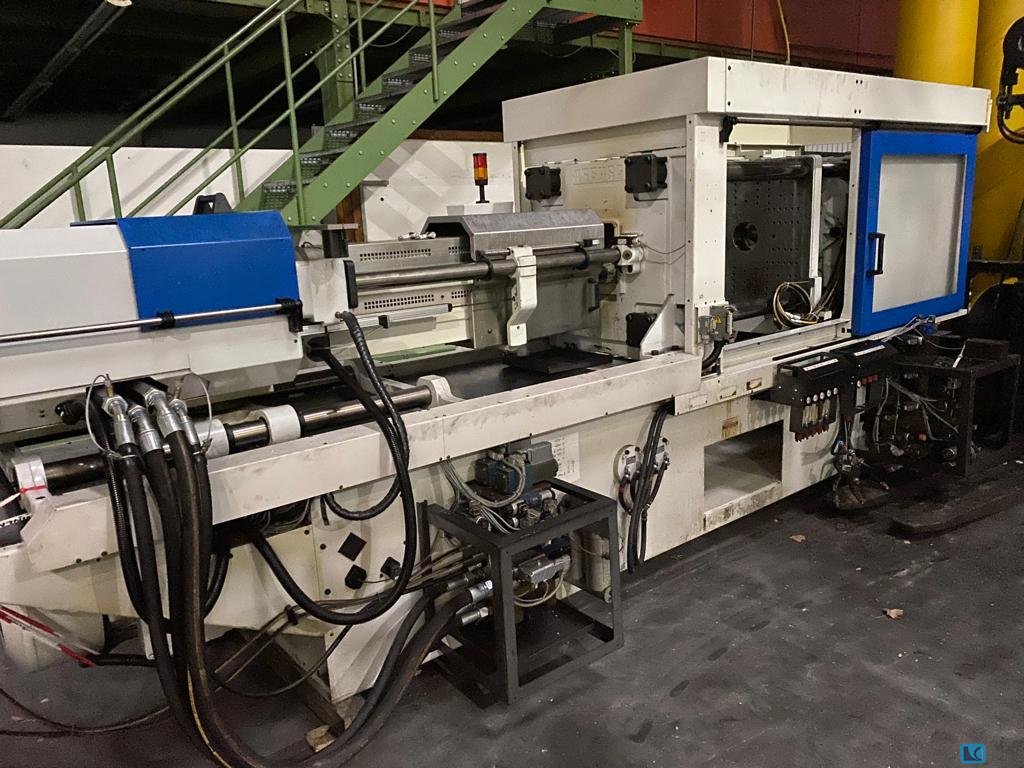 Machine:   ARBURG 570C 2200-1300