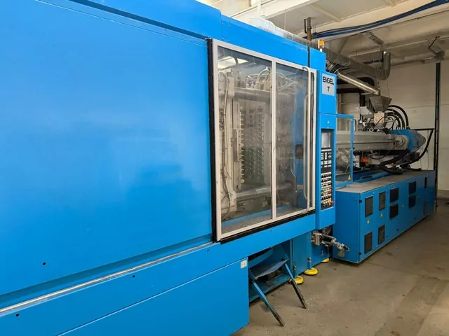 Machine: ENGEL Used Presses Preform PET ENGE