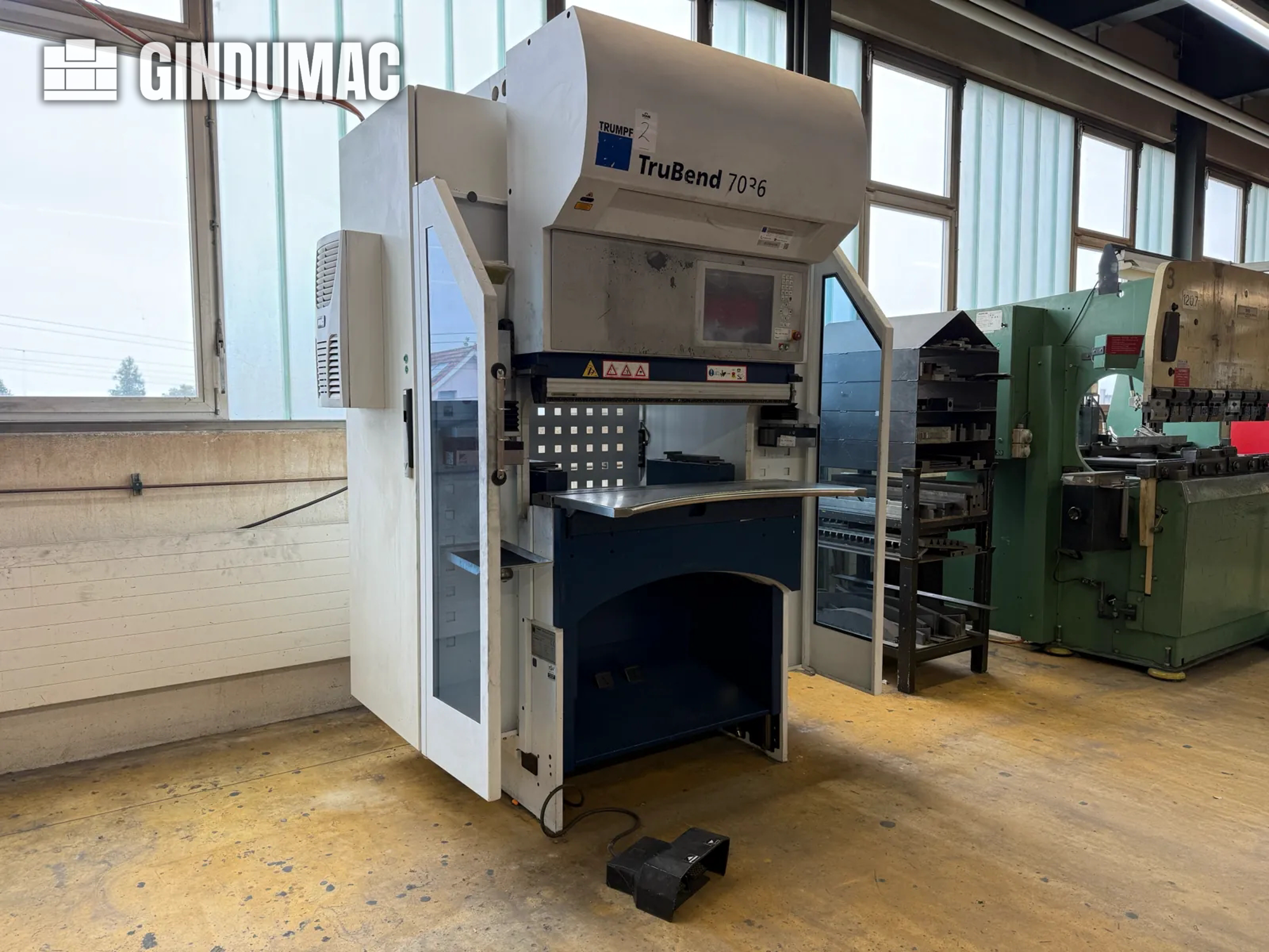 기계: TRUMPF TruBend 7036