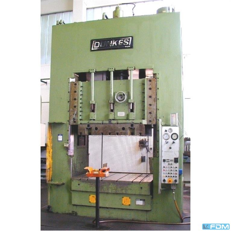 Машина: DUNKES HDZ 200/80 (UVV
