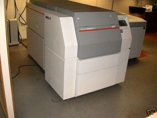 Agfa Avantra 25 E Filmbelichter und Filmentwicklungssysteme