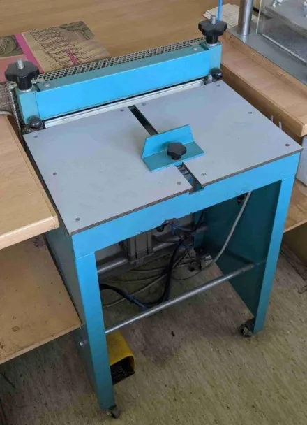 Cmc Q-Joint Sortimentsbuchbinderei – RESALE
