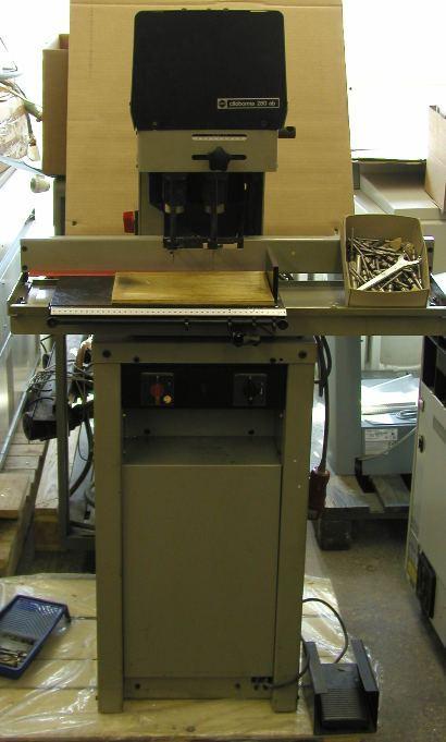 Ernst Nagel 280 AB Papierbohrmaschinen – RESALE