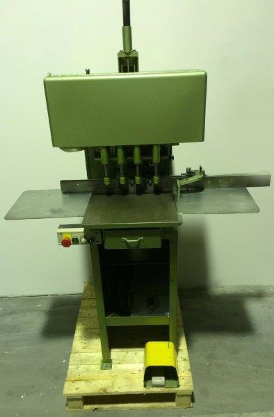 Constantin Hang 136-4 Papierbohrmaschinen – RESALE