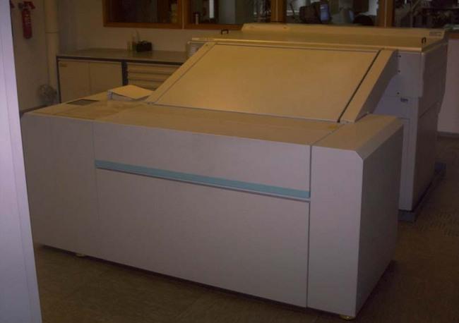 Linotype/Heidelberg Signasetter Filmbelichter und Filmentwicklungssysteme