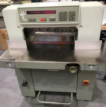 Polar Mohr Hofheim POLAR 55 EM Schneidemaschinen – RESALE