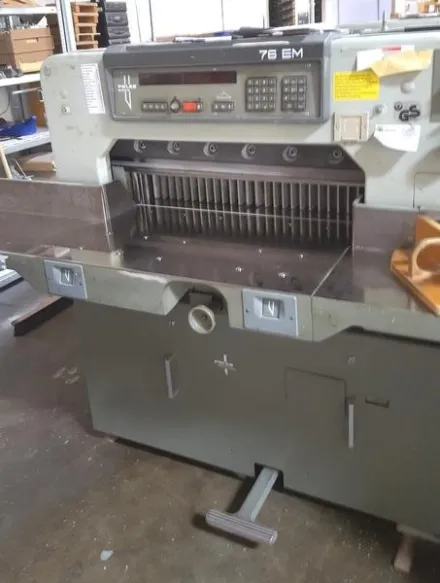 Polar Mohr POLAR 76 EM Schneidemaschinen – RESALE