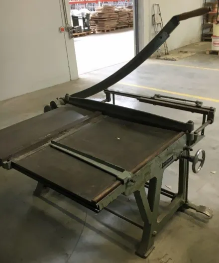 Schimanek Maschinenfabrik SCHIMANEK Typ 10 Schneidemaschinen – RESALE