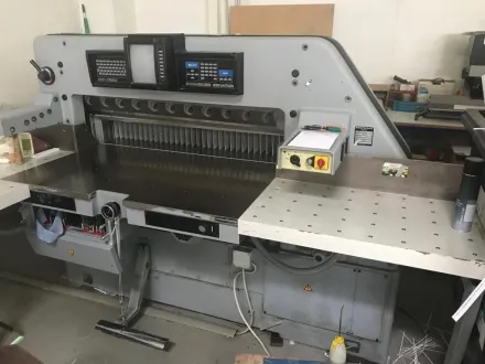 Schneider Senator 115 MC Schneidemaschinen – RESALE