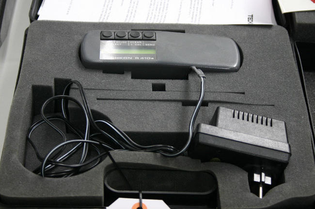 Techkon R 410e Meßgeräte und Qualitätssicherung