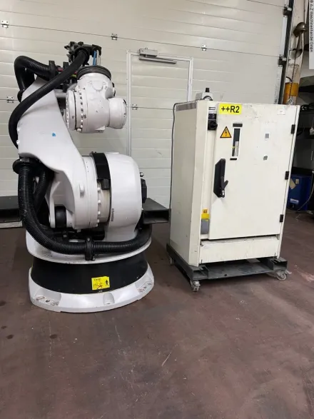 Kuka VKRC2 KR180 Roboter - Handling – RESALE
