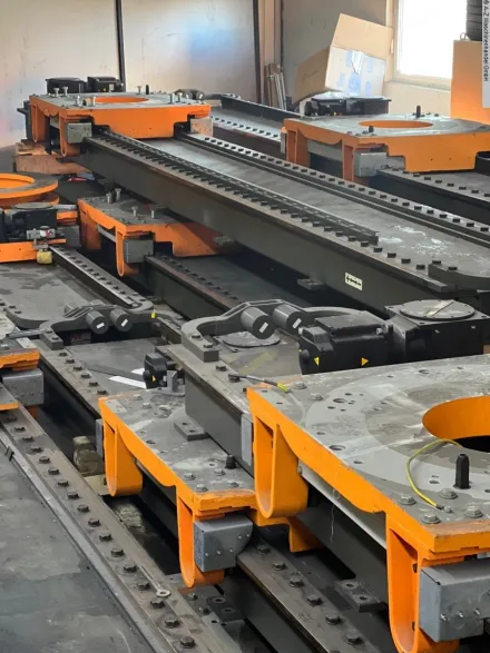 F.ee Roboter - Handling – RESALE