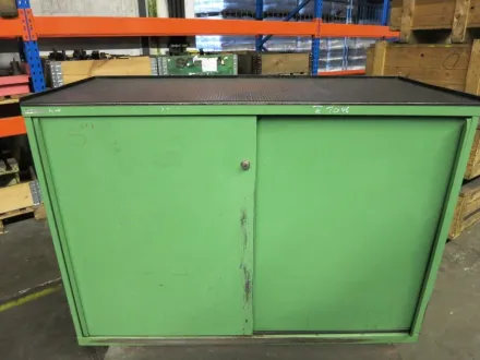 Lista 7 Schubladen Türenschrank – RESALE