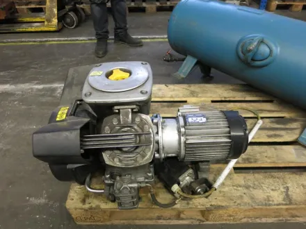 Atlas-Copco AIRLET LE 5 Kolbenkompressor – RESALE