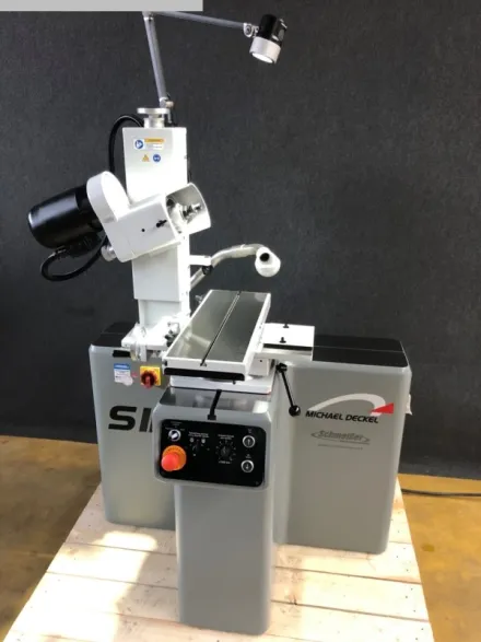 Deckel S11 Werkzeugschleifmaschine - Universal – RESALE