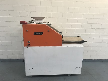 Janssen FM 126 Gebäck und Kuchen Gebäckformmaschinen – RESALE