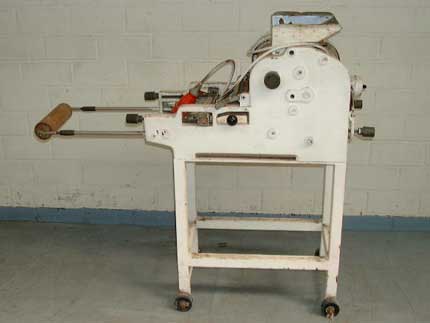 Rnk GM 250 Export Gebäck und Kuchen Gebäckformmaschinen – RESALE