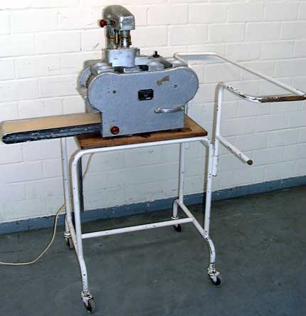 Grubelnik Komet 2/50 Brötchenherstellung Stüpfelmaschine – RESALE