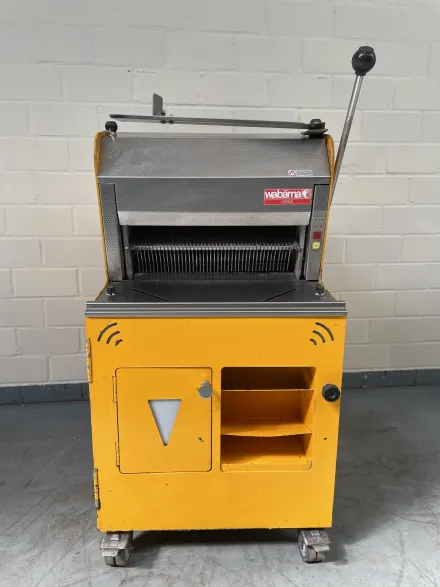 Wabäma Signa 460/10 Schneiden+Verpacken  Schneidemaschinen – RESALE