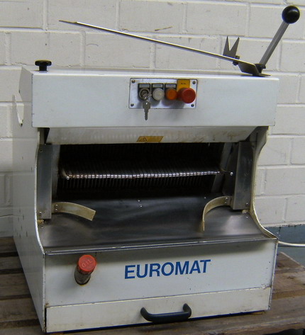 Rego EMT 10, Halbautomat Schneiden+Verpacken Schneidemaschinen